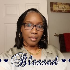 Meet your Posher, Jacqueline